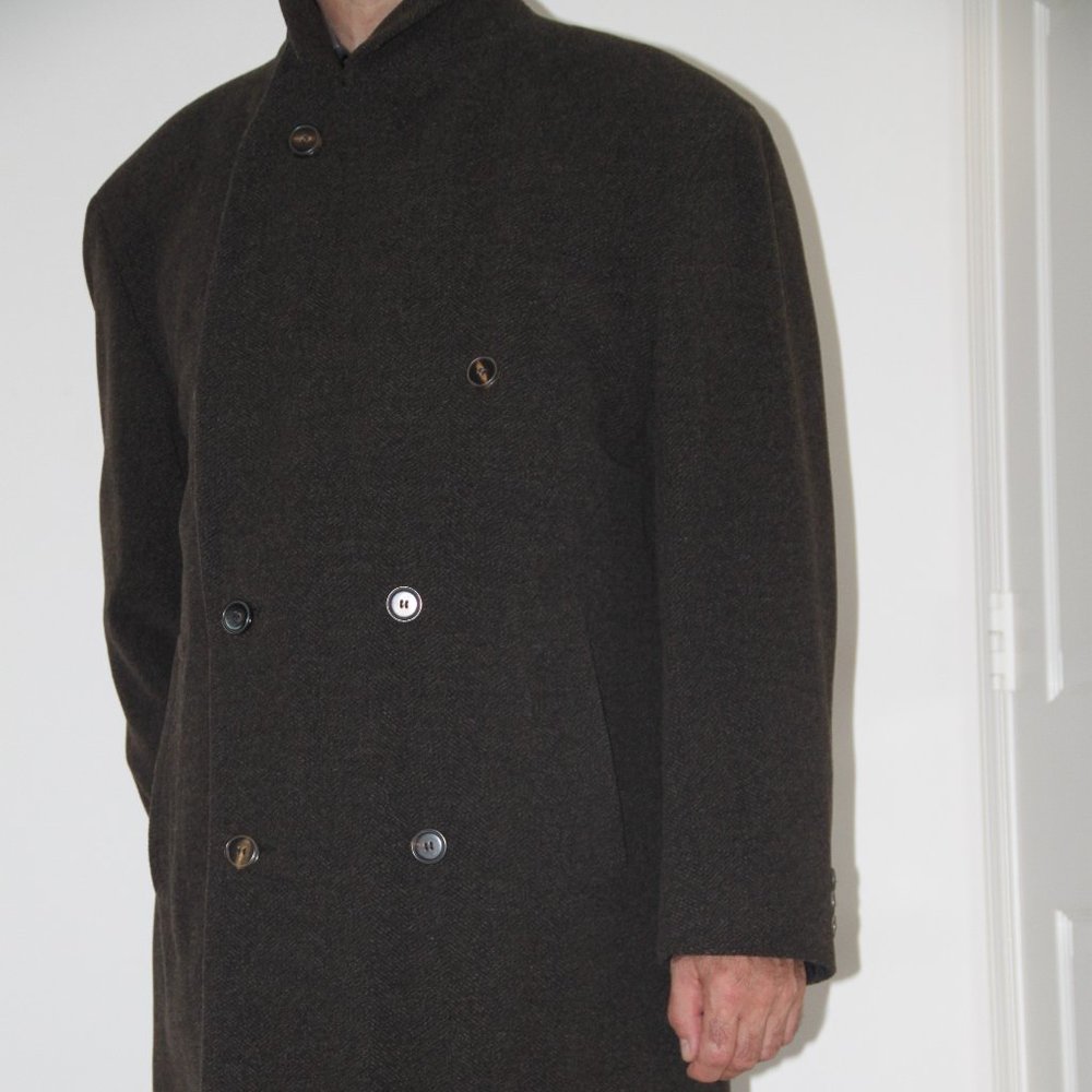 HUGO BOSS Luxury Brown Herringbone Tweed Wool Men Coat Portugal Size 44R / 54 EU